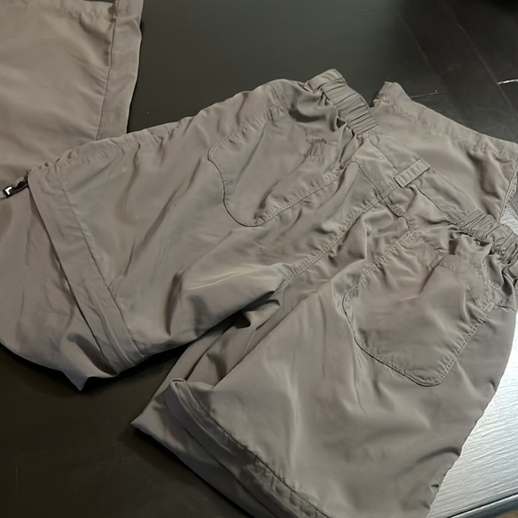 White Sierra convertible zip off Pants - Picture 6 of 7